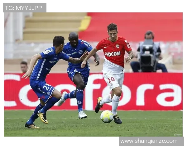 马赛与亚特兰大激战法甲赛场黑马挑战劲旅的攻防较量